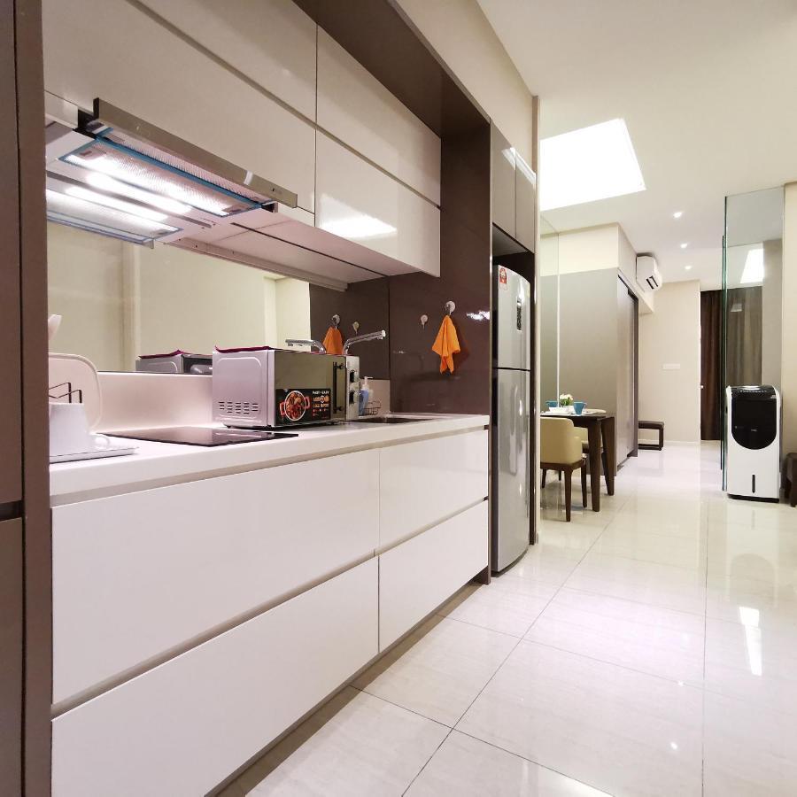 Sky Pool Elegant Suite @ Sri Hartamas Kuala Lumpur Buitenkant foto