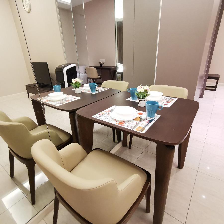 Sky Pool Elegant Suite @ Sri Hartamas Kuala Lumpur Buitenkant foto
